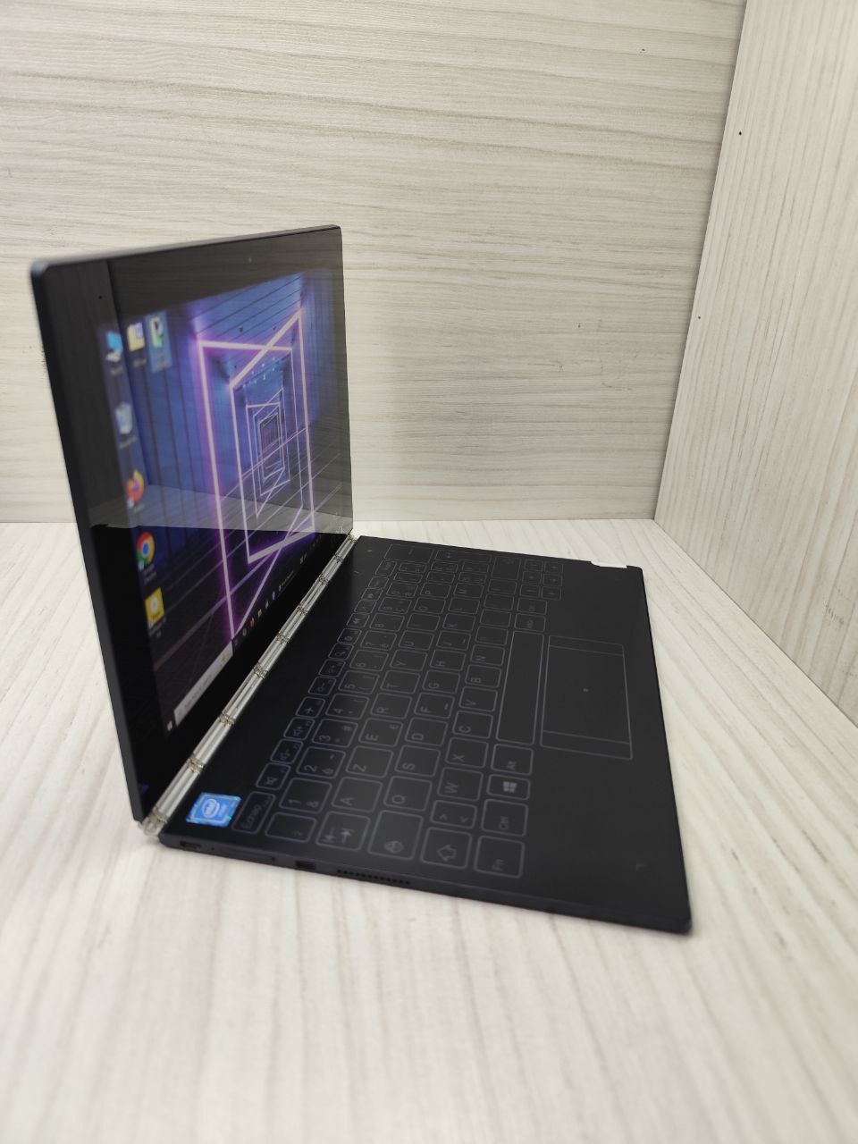تبلت لنوو یوگا بوک مدل YB1-X91 — تصویر ۴
