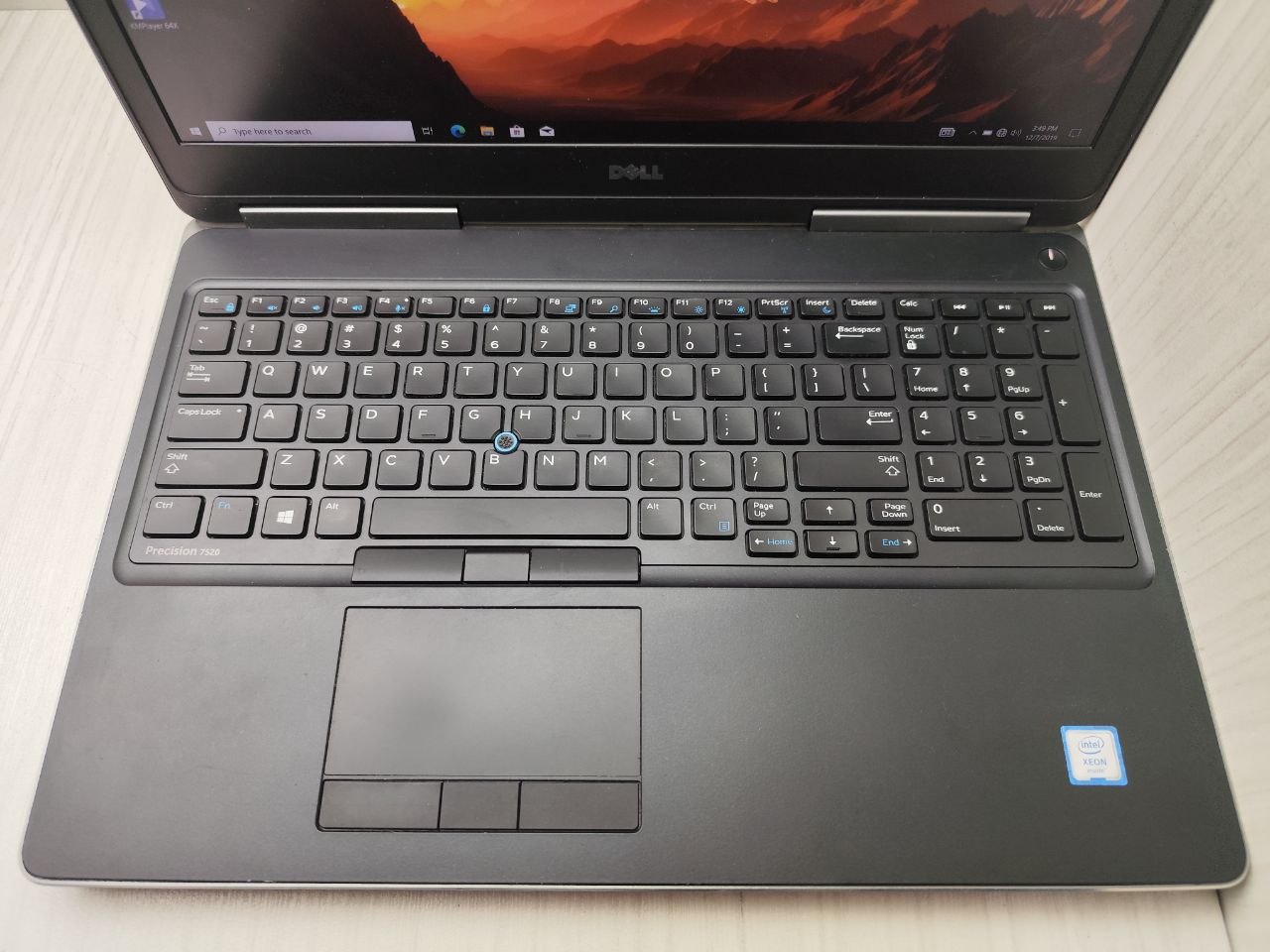 لپتاپ استوک دل Dell Precision 7520 Xeon — تصویر ۷