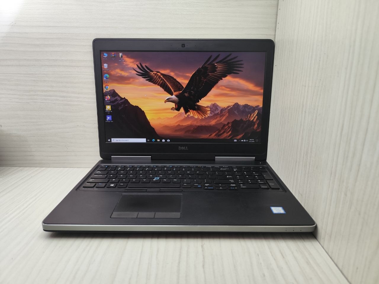لپتاپ استوک دل Dell Precision 7520 Xeon — تصویر ۸