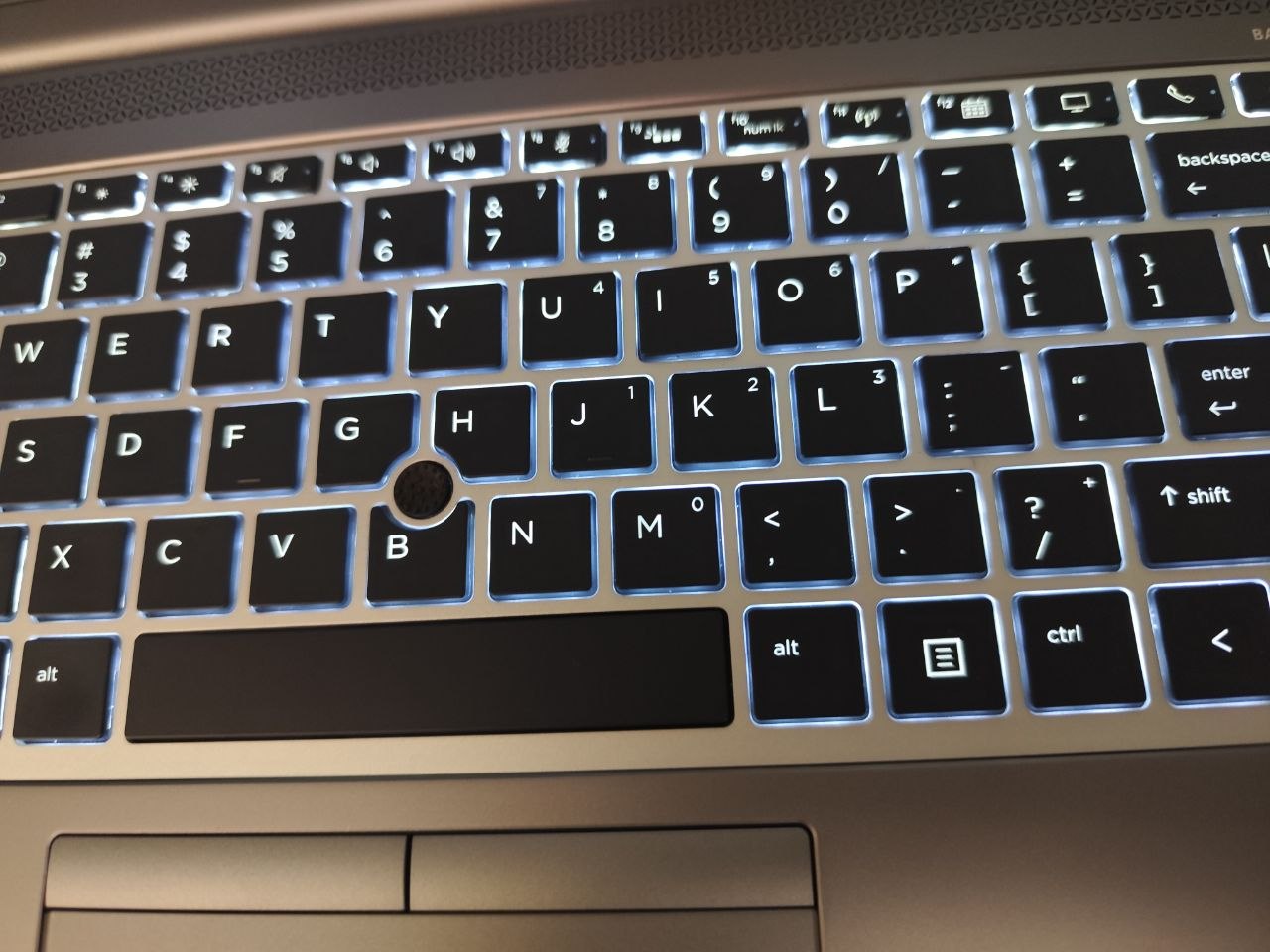 لپ تاپ استوک HP ZBook 14u G6 پردازنده i5 — تصویر ۵