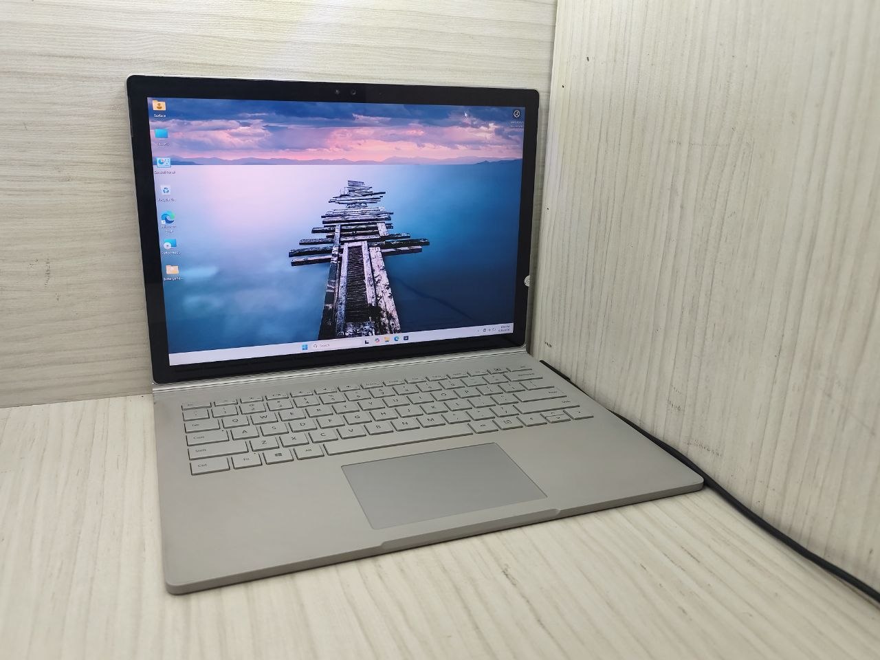 لپ تاپ 13.5 اینچی مایکروسافت سرفیس بوک Surface Book1 i7-6600U
